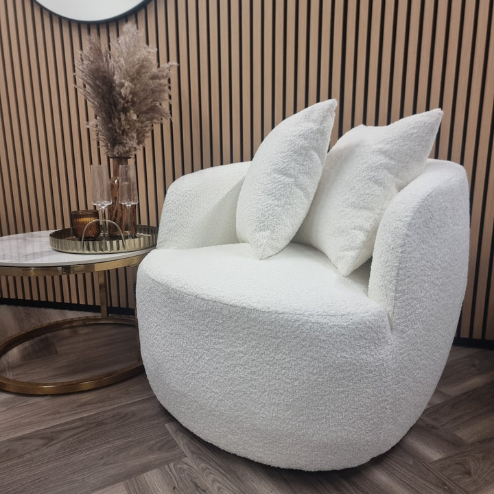 Cuddle Accent Chair – Modern Curved Design