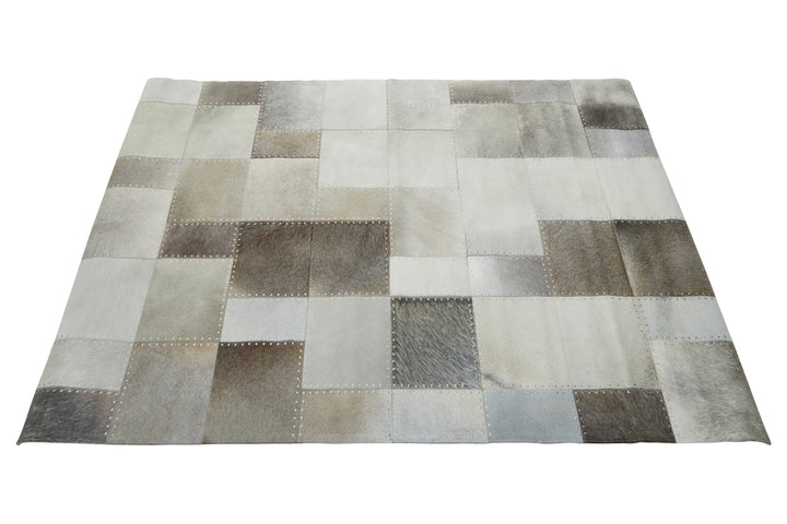 Bosie Safira Large Rug in Grey Tone Finish
