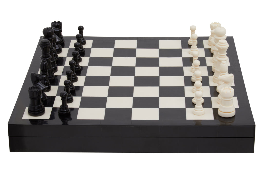Churchill Black & White Classic Chess Set