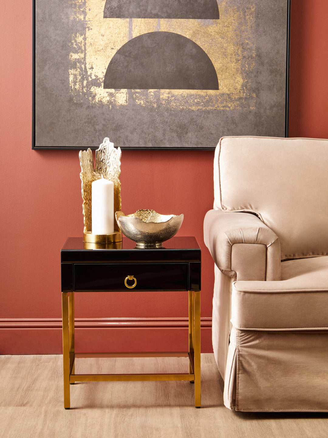 Kensington Townhouse Side Table in Black and Gold Finish