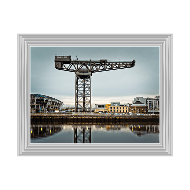 CY025 Finnieston crane on River Clyde