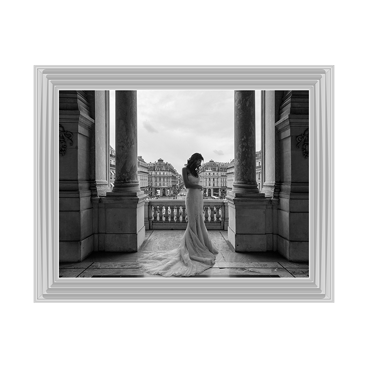 FG004 Balcony on a boulevard, Paris