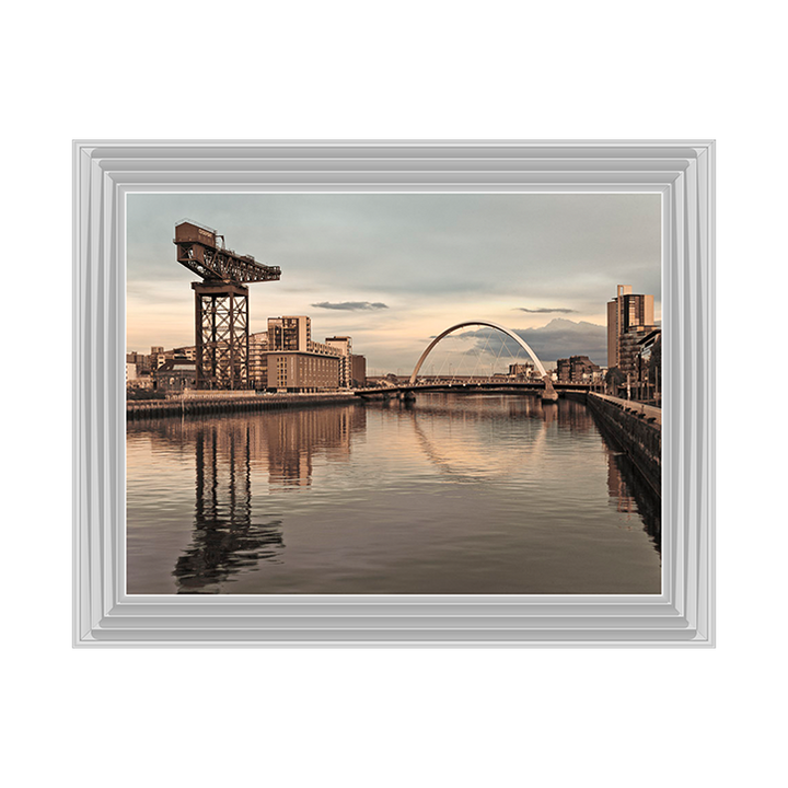 CY023 View along the river Clyde II