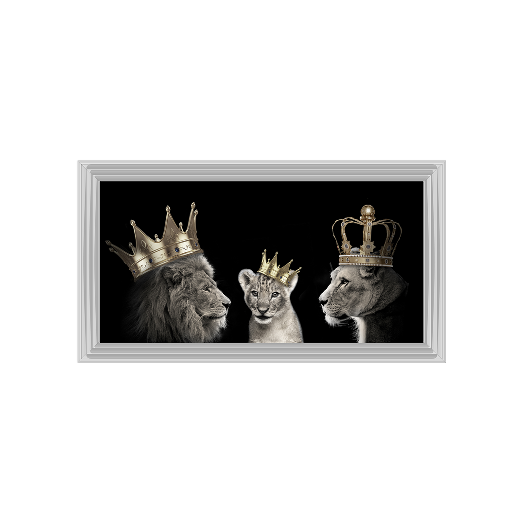 Royal trio 1