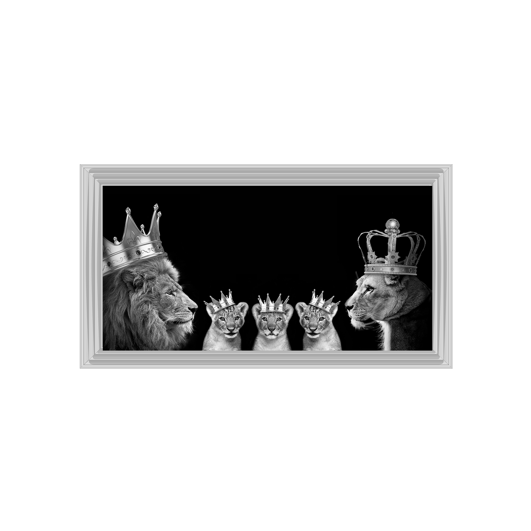 Lion family of 5 (Silver Crowns)
