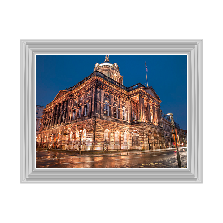 CY039 Town Hall Building at night