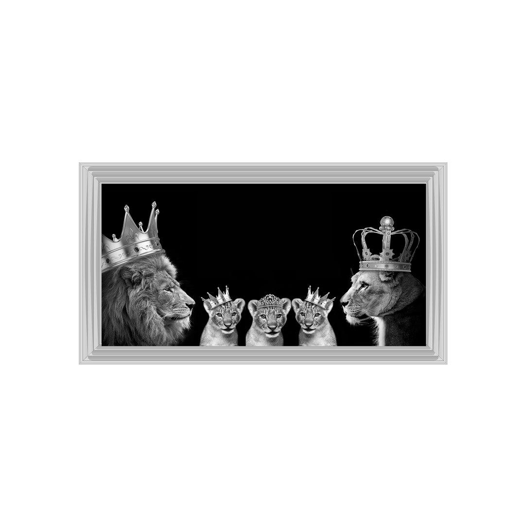 Lion family of 5 (Silver Crowns)