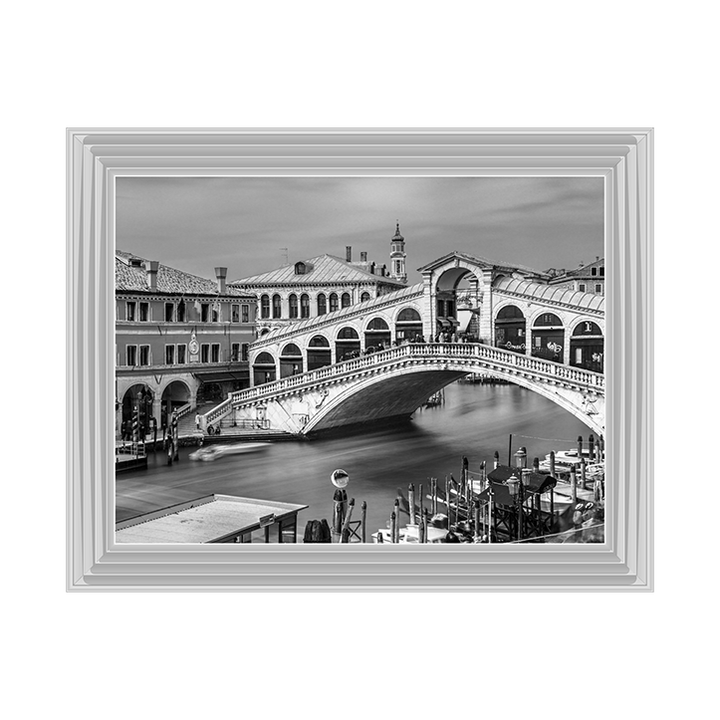 CY080 Famous Rialto bridge, Venice (Black & White)