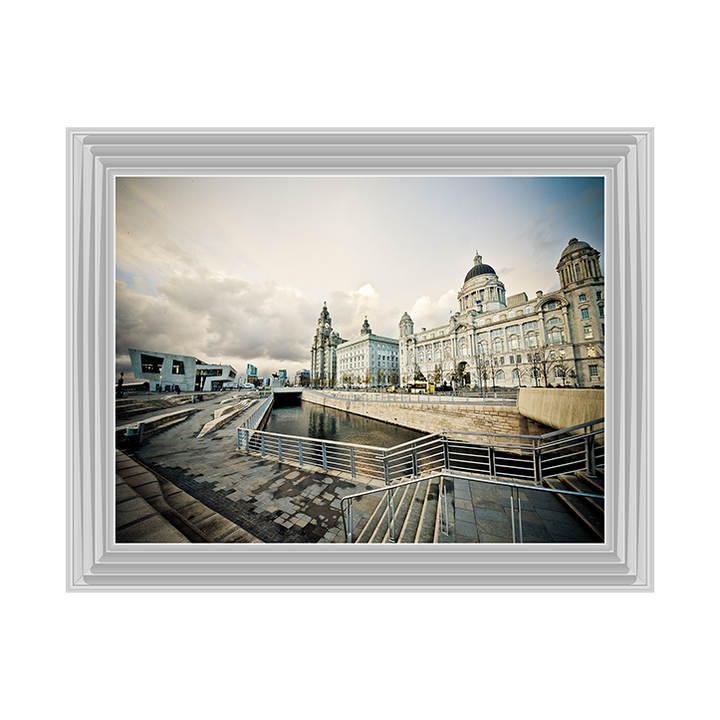 CY037 Three Graces at Dusk