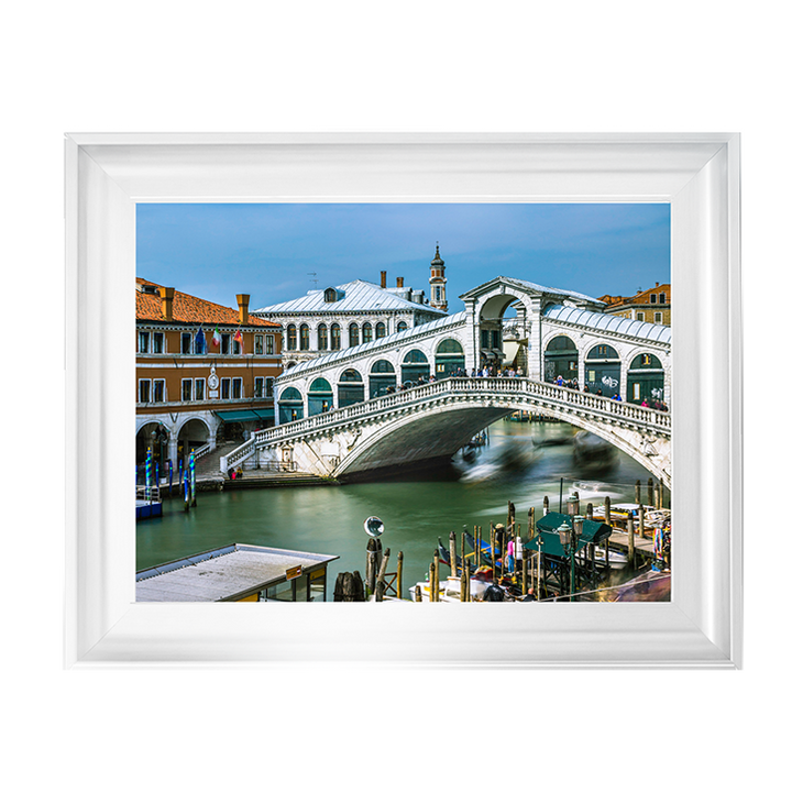 CY081 Famous Rialto bridge, Venice