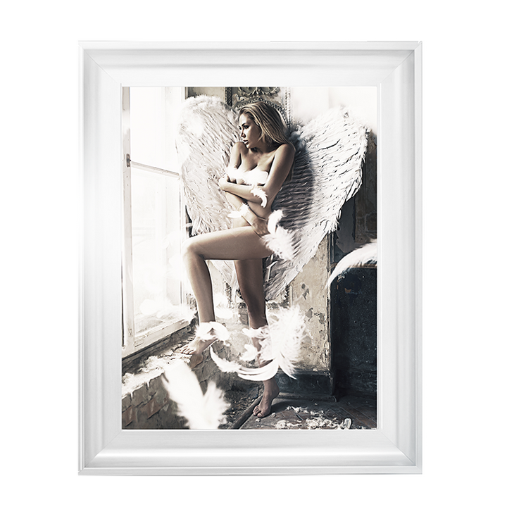 FG072 Angel by the window