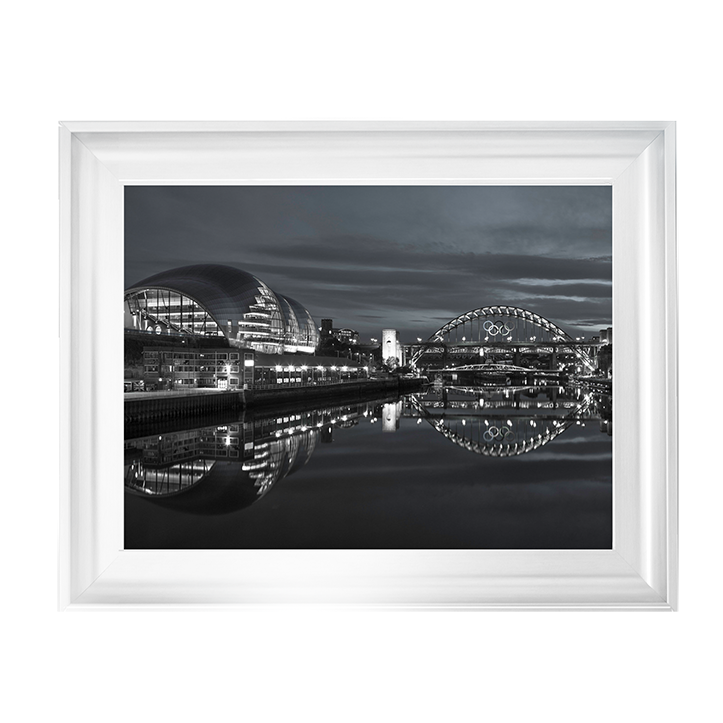 CY070 The Sage Gateshead and the Tyne bridge, Newcastle Upon Tyne I