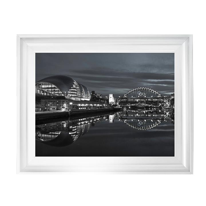 CY070 The Sage Gateshead and the Tyne bridge, Newcastle Upon Tyne I