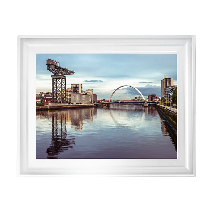 CY022 View along the river Clyde