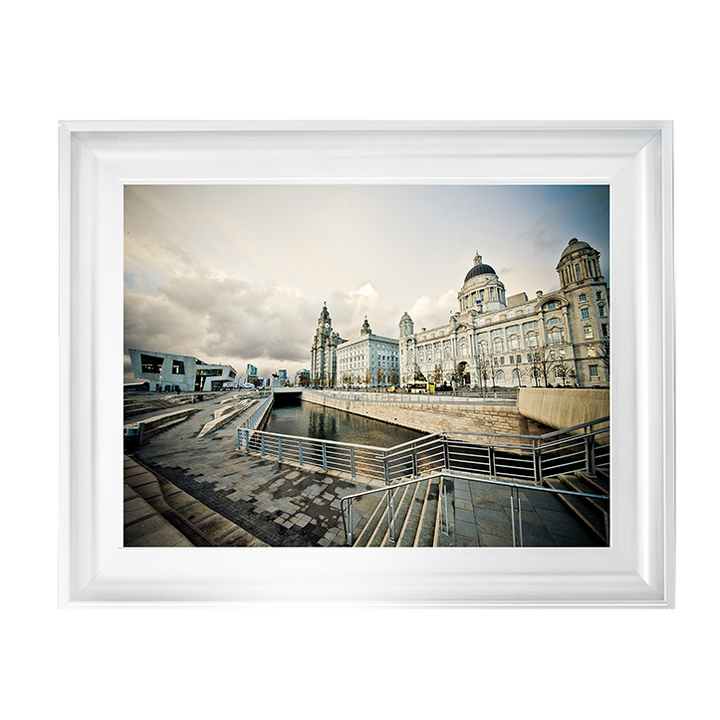 CY037 Three Graces at Dusk