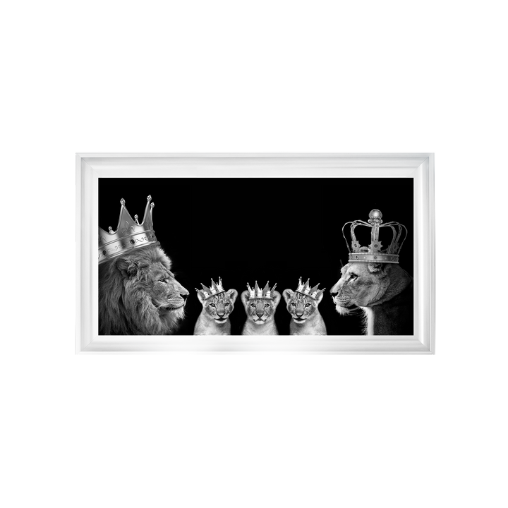 Lion family of 5 (Silver Crowns)