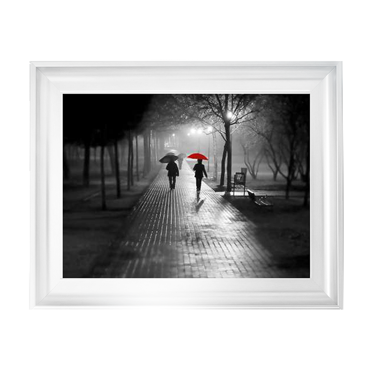 FG046 Umbrella Walk