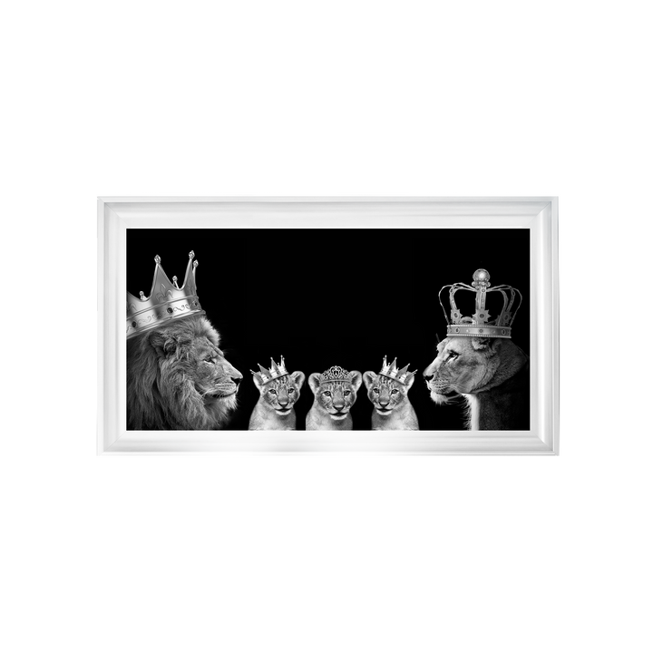 Lion family of 5 (Silver Crowns)