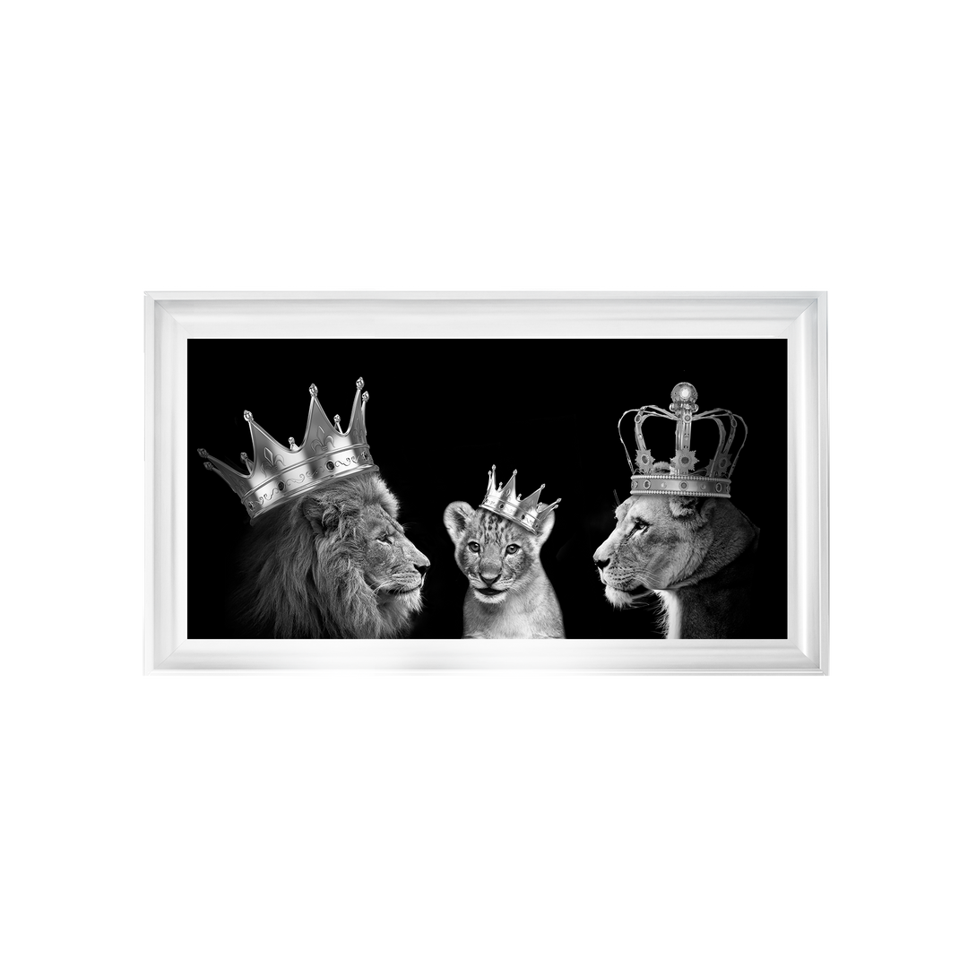 Lion trio family (Silver Crowns)