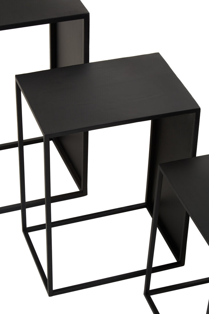 Banstead Set of Three Rectangular Nesting Tables – Contemporary Nesting Tables