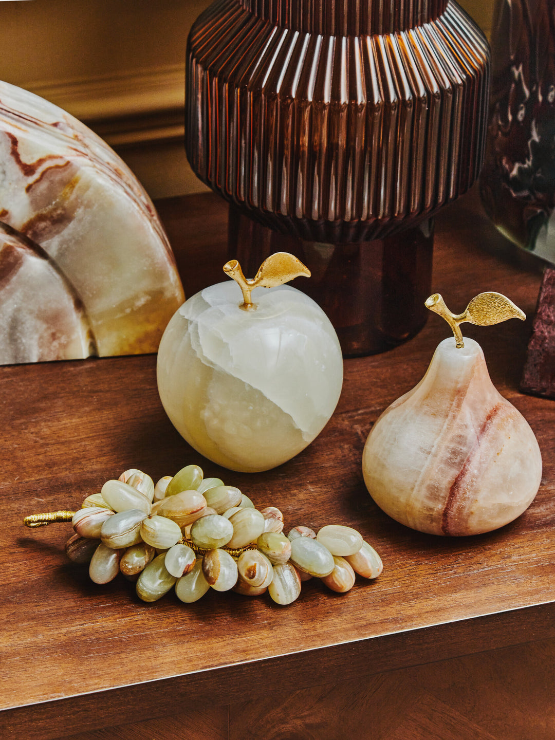 Apple Onyx Valthera Decorative