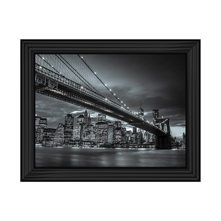CY064 Brooklyn Bridge and lower Manhattan skyline at dusk