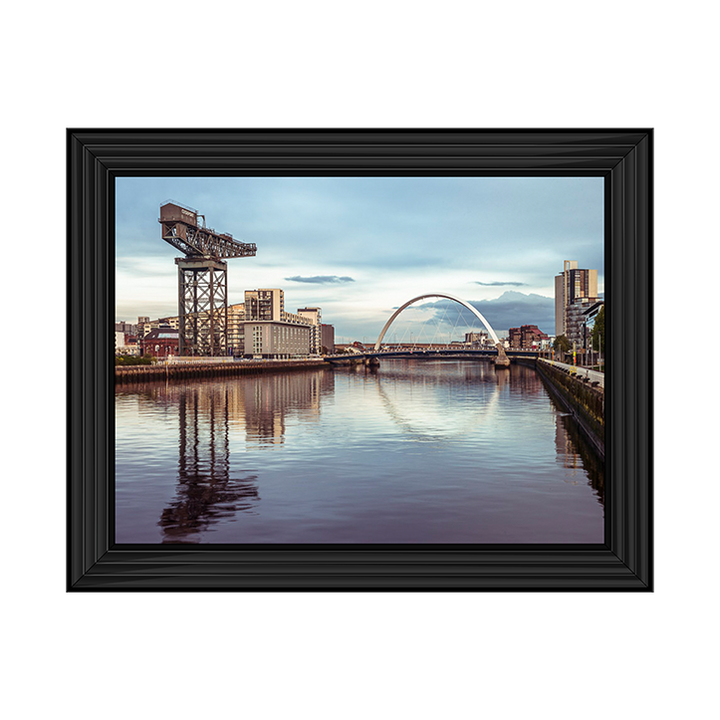 CY022 View along the river Clyde