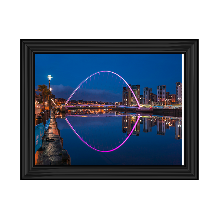 CY068 Gateshead Millenium Bridge, Newcastle Upon Tyne I