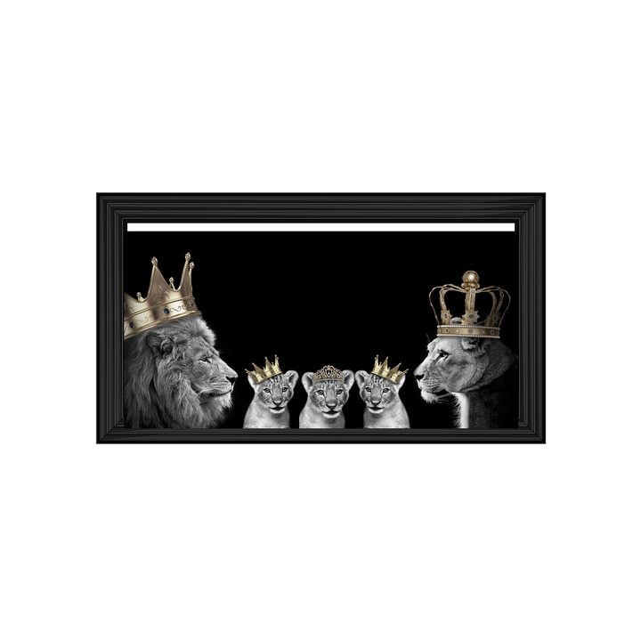 Lion family of 5 (gold Crowns)