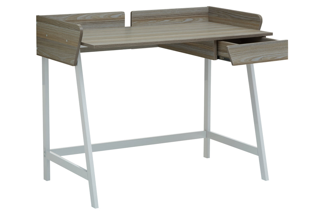 Bradbury Desk in Oak Finish