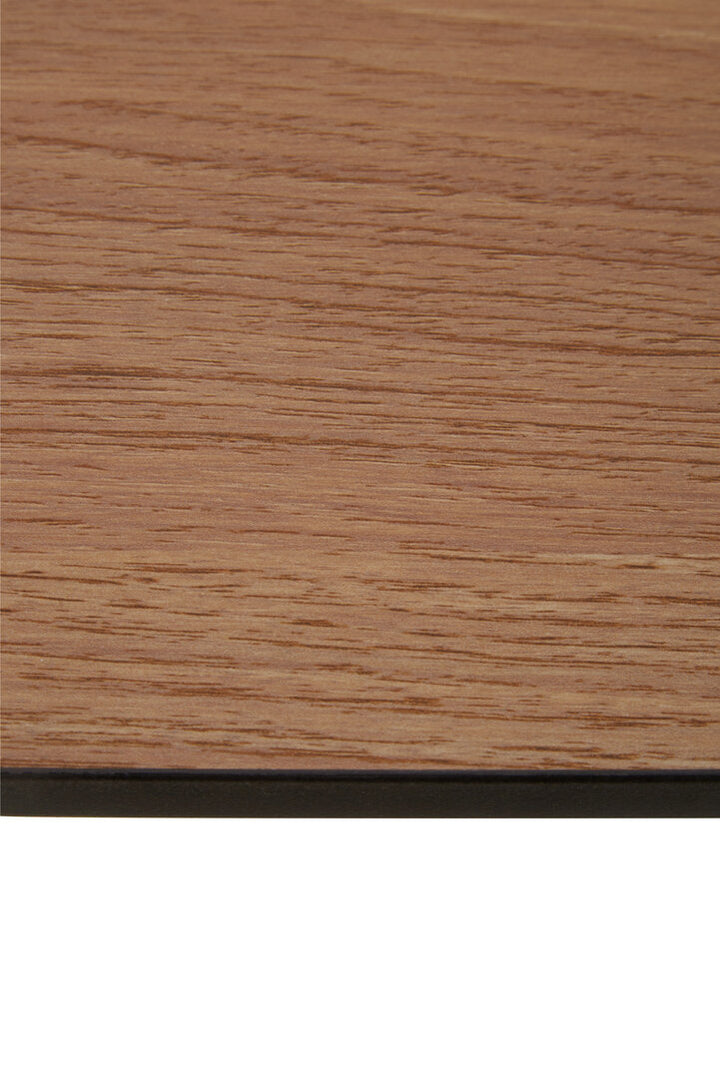 Fablet Dining Table – Natural Wood Effect