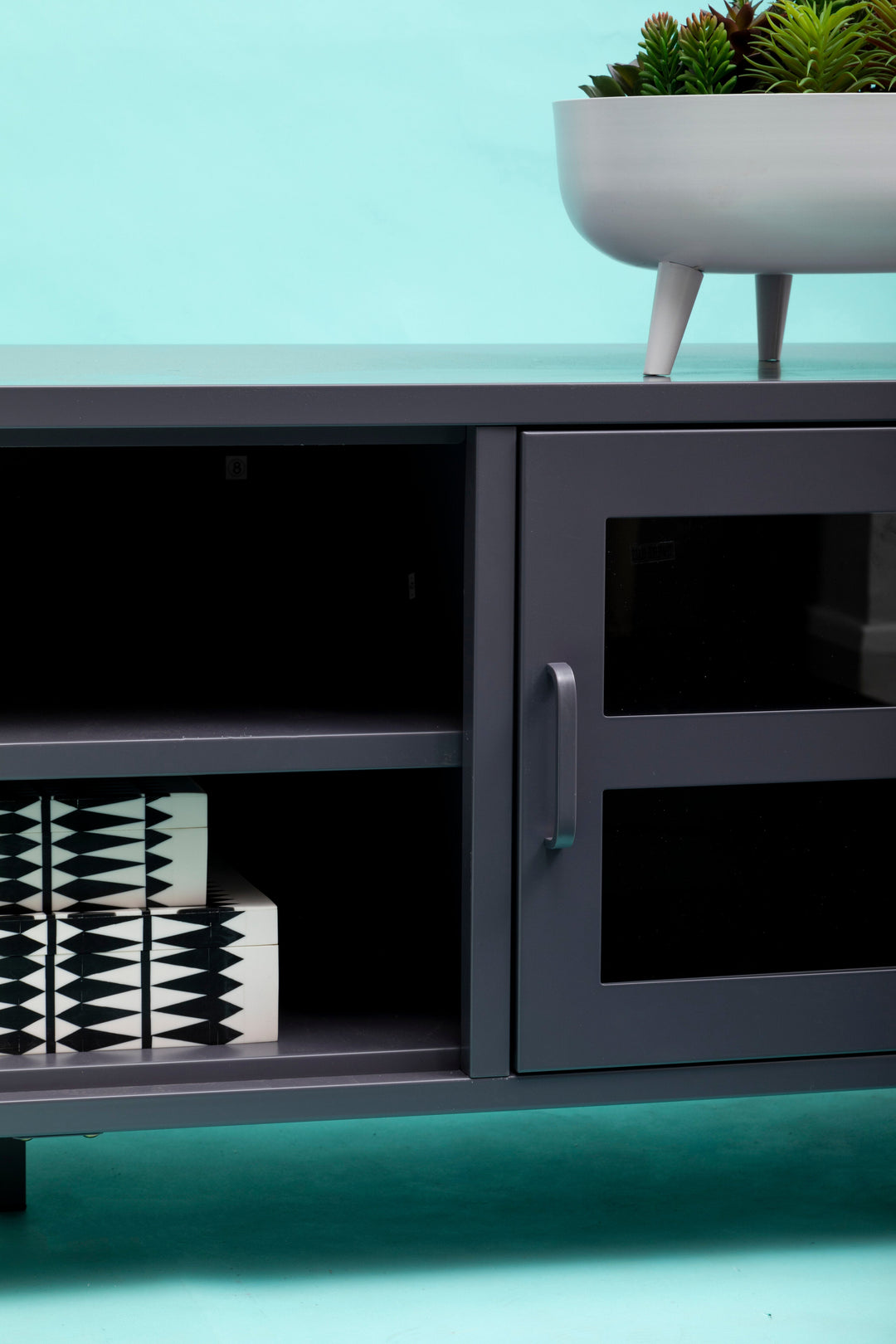 Acier Media Unit in Grey Metal with 2 Doors