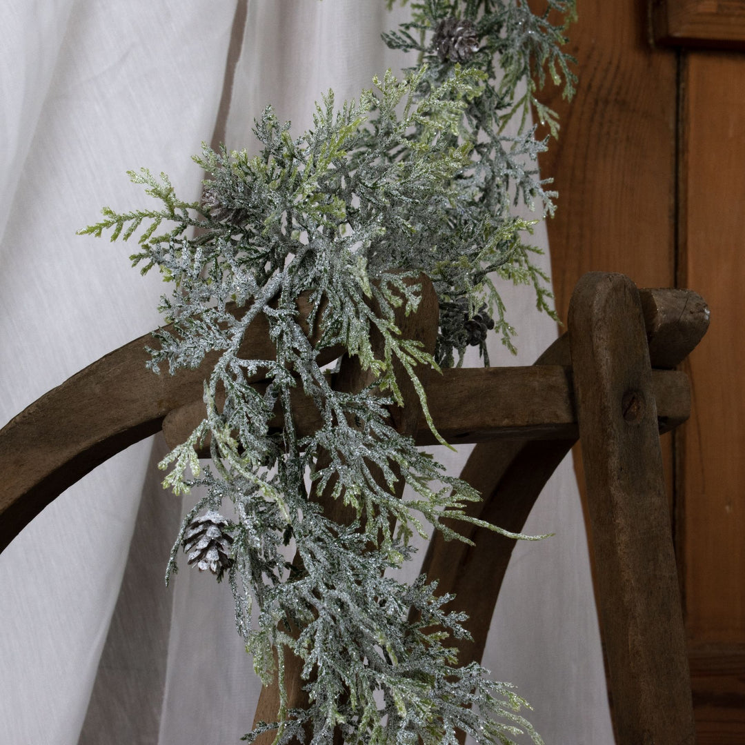 Frosted-Pine-Garland-With-Pinecones
