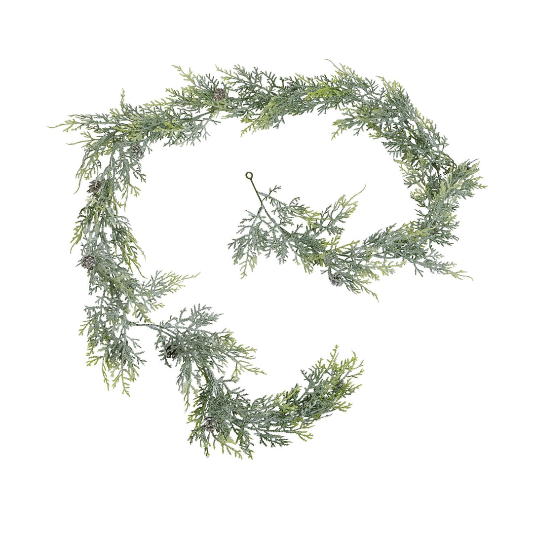 Frosted-Pine-Garland-With-Pinecones