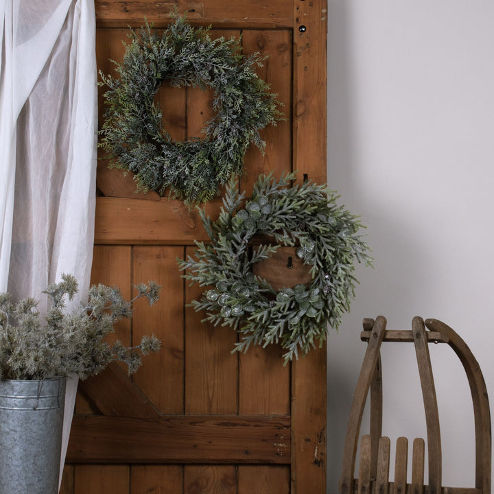 Frosted-Pine-And-Eucalyptus-Wreath