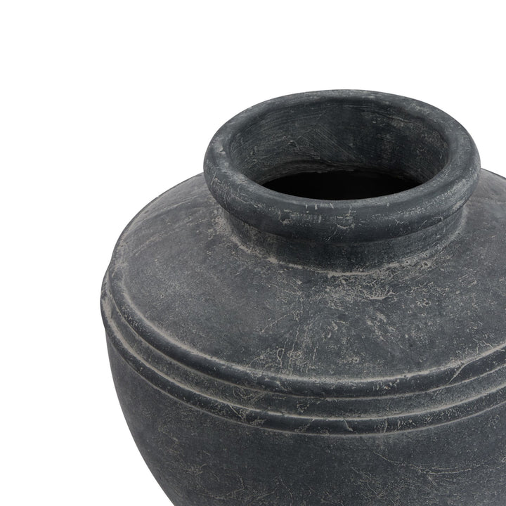 Garden Chic: Amalfi Grey Water Pot