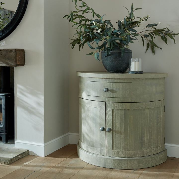 Garden Chic: Amalfi Grey Water Pot