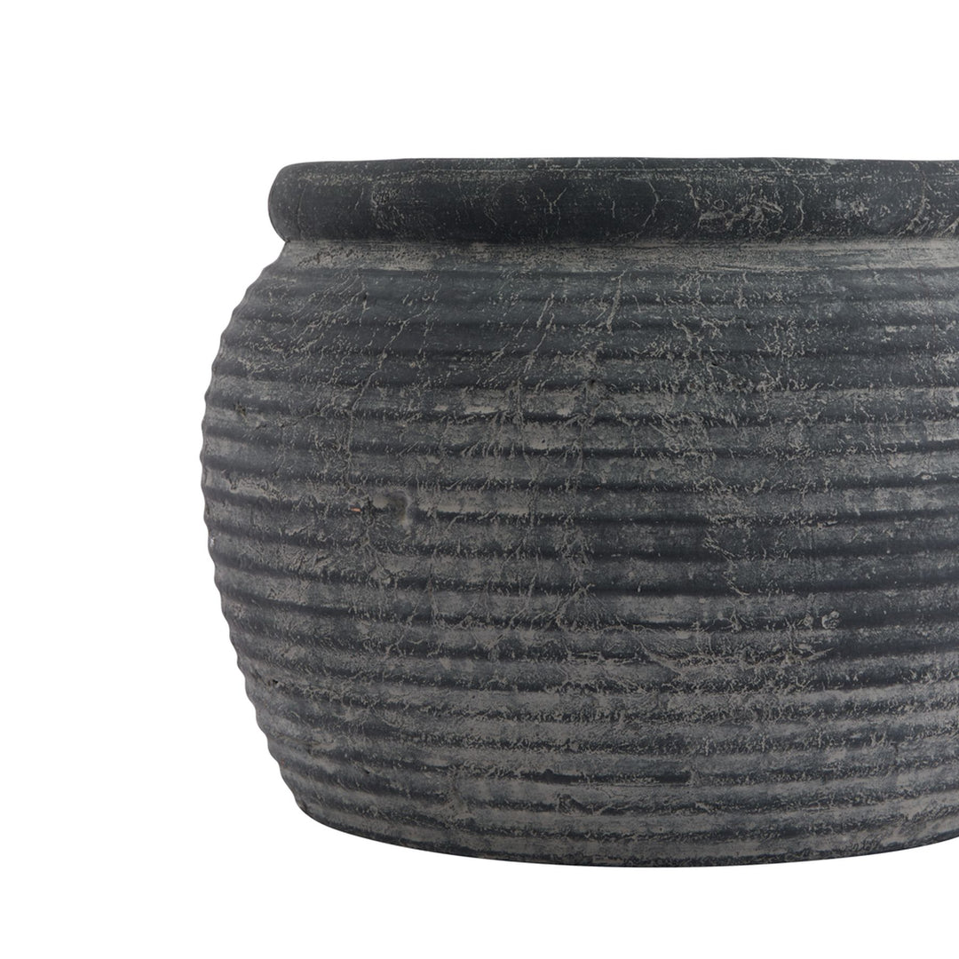 Simple & Stylish: Amalfi Grey Rimmed Plant Pot