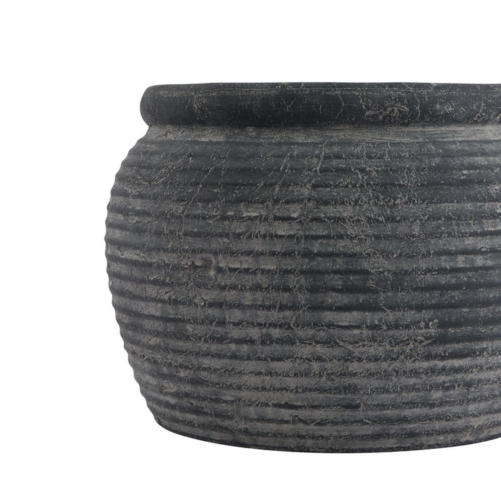 Simple & Stylish: Amalfi Grey Rimmed Plant Pot