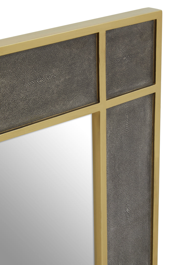 Deskey Wall Mirror with Clean Modern Lines