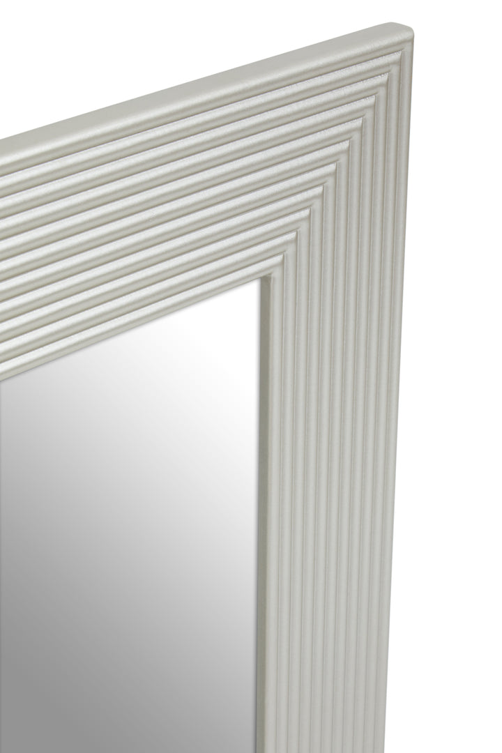 Duvali Wall Mirror with Elegant Frame Detailing