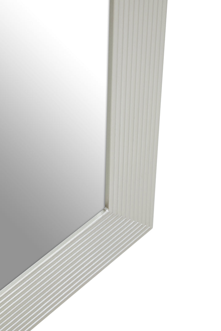 Duvali Wall Mirror with Elegant Frame Detailing