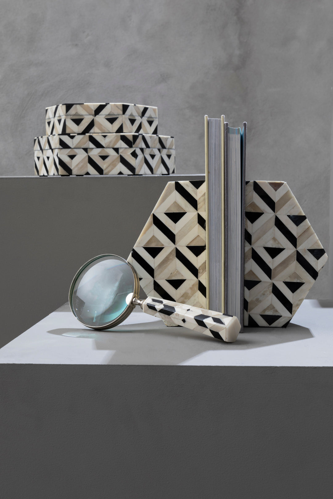 Harlo Bookends – Set of 2 with Minimalist Design