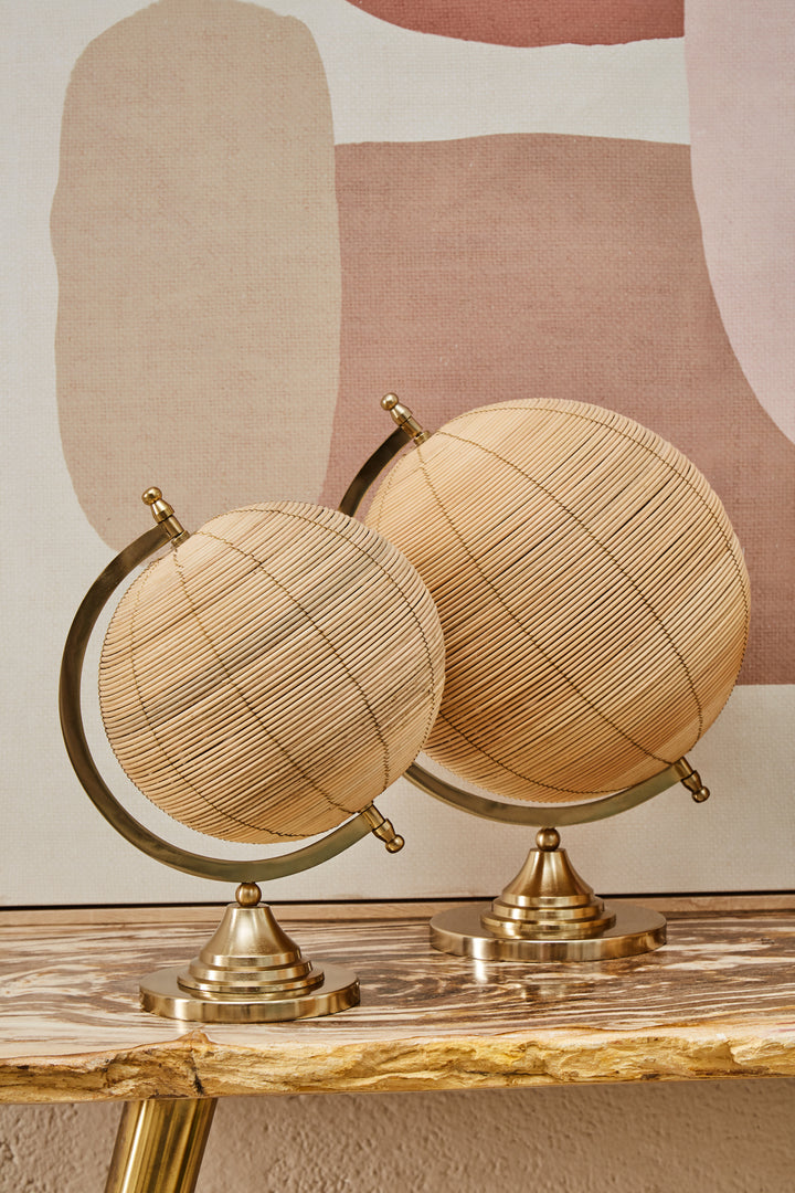 Malacca Globe Pendant in Large Woven Rattan
