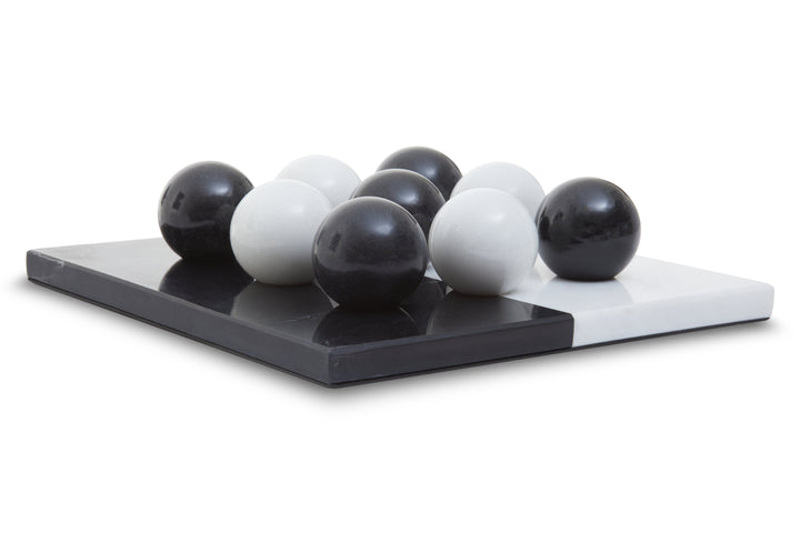 Flos Black & White Marble Tic Tac Toe