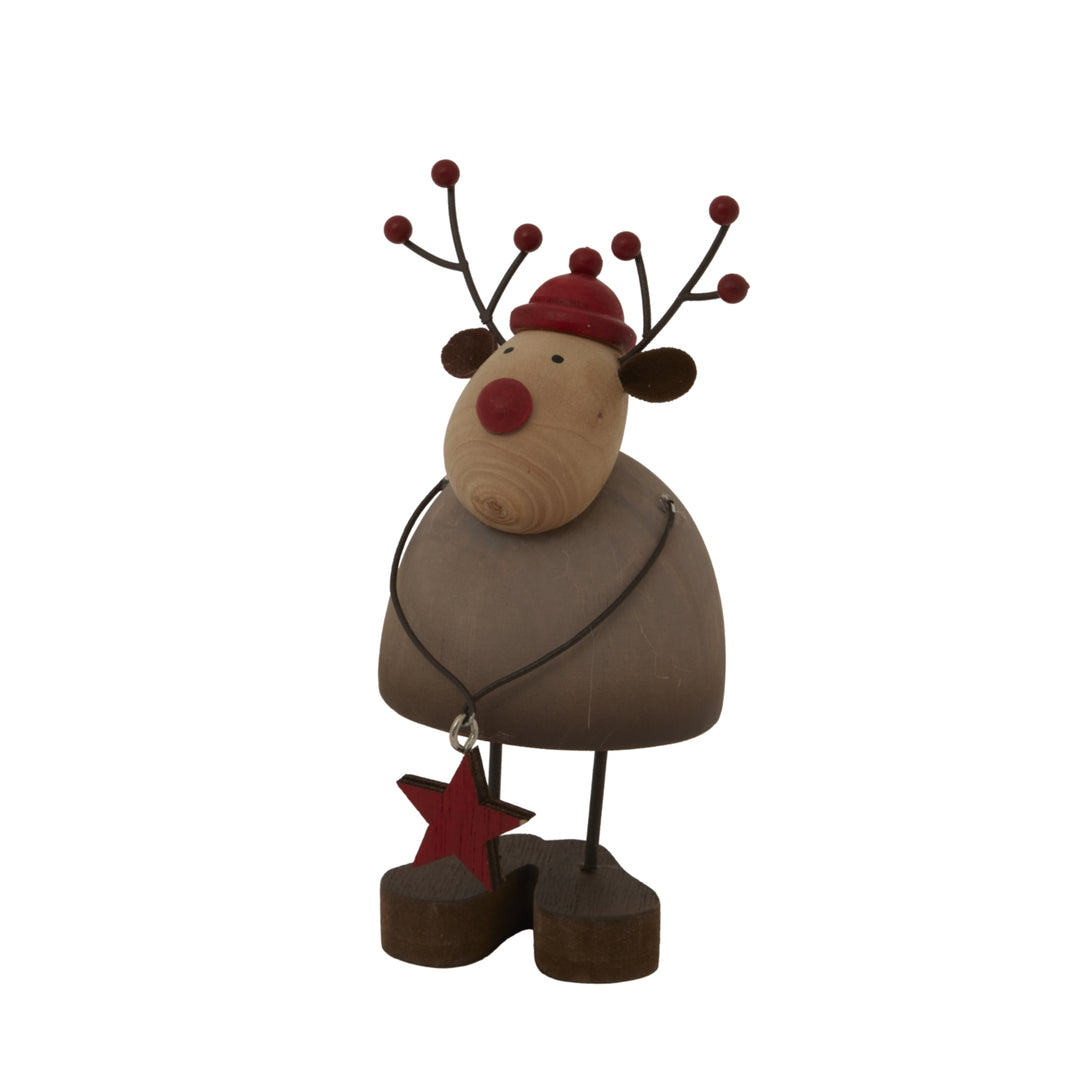 Rustic-Reindeer-With-Star-Decoration