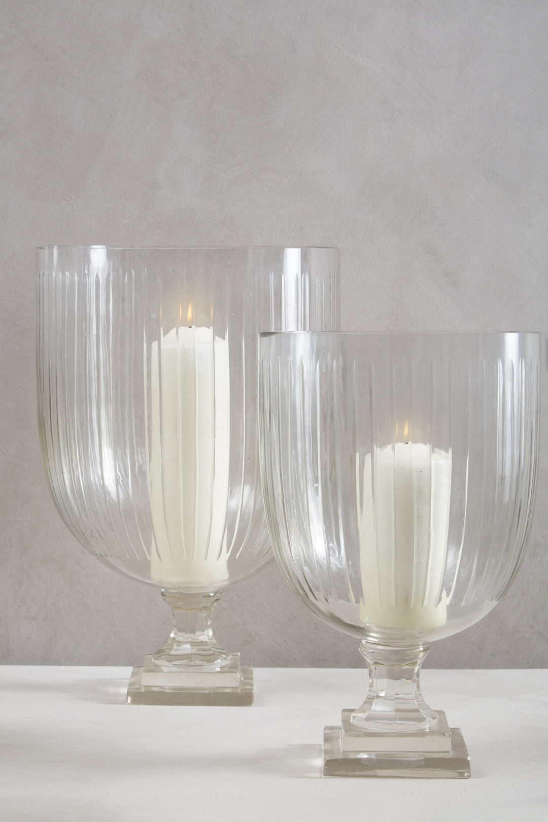 Cortina Candle Holder – Large, with Sculptural Frame Design