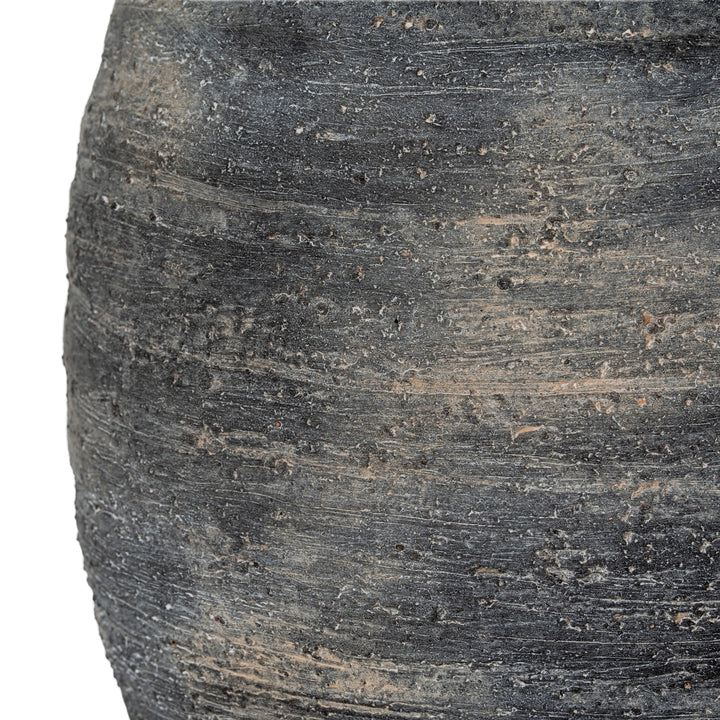The Perfect Centerpiece: Marra Medium Olpe Vase