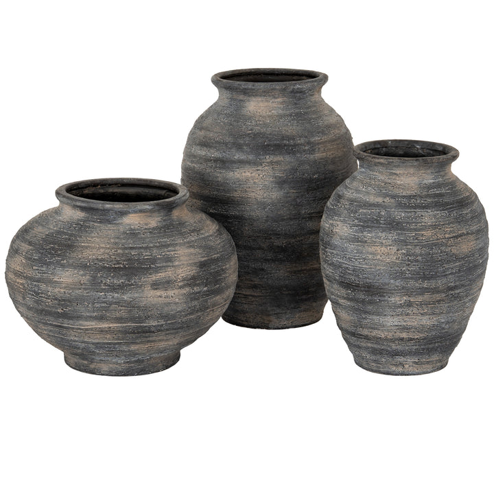 The Perfect Centerpiece: Marra Medium Olpe Vase