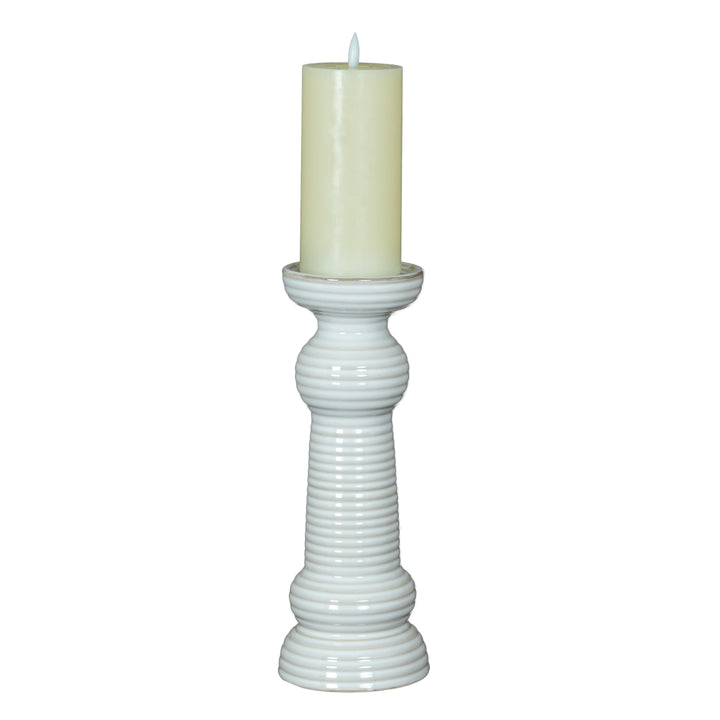 Intimate & Glowing: Sile Medium Pillar Candle Holder